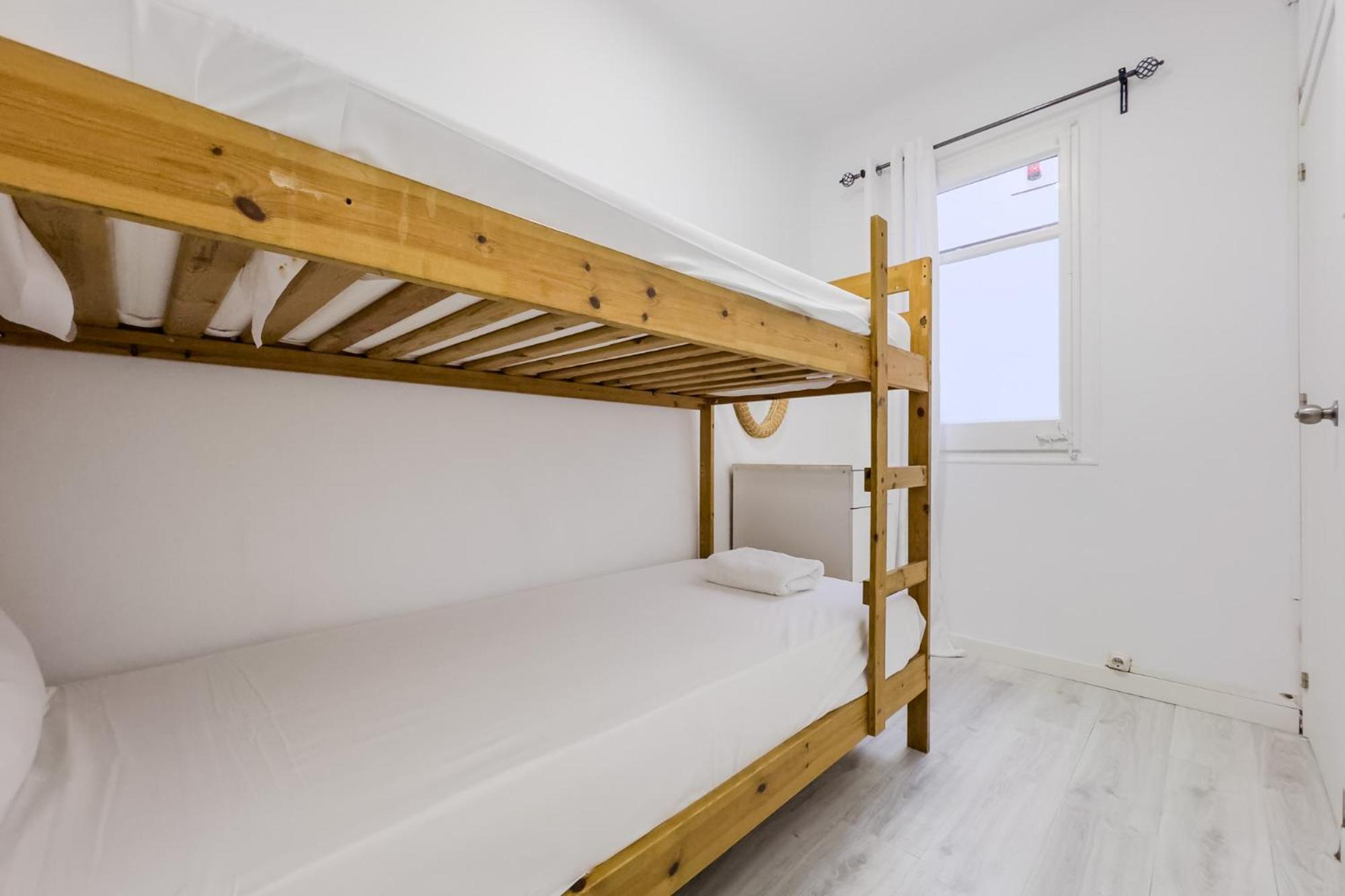 Bed&Bcn Mas Apartments L'Hospitalet de Llobregat Exterior photo